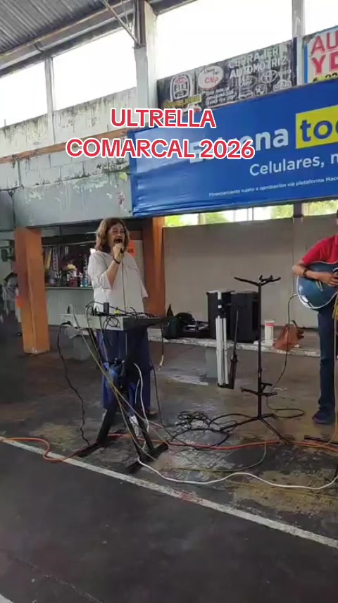 @Lupita Vélez única