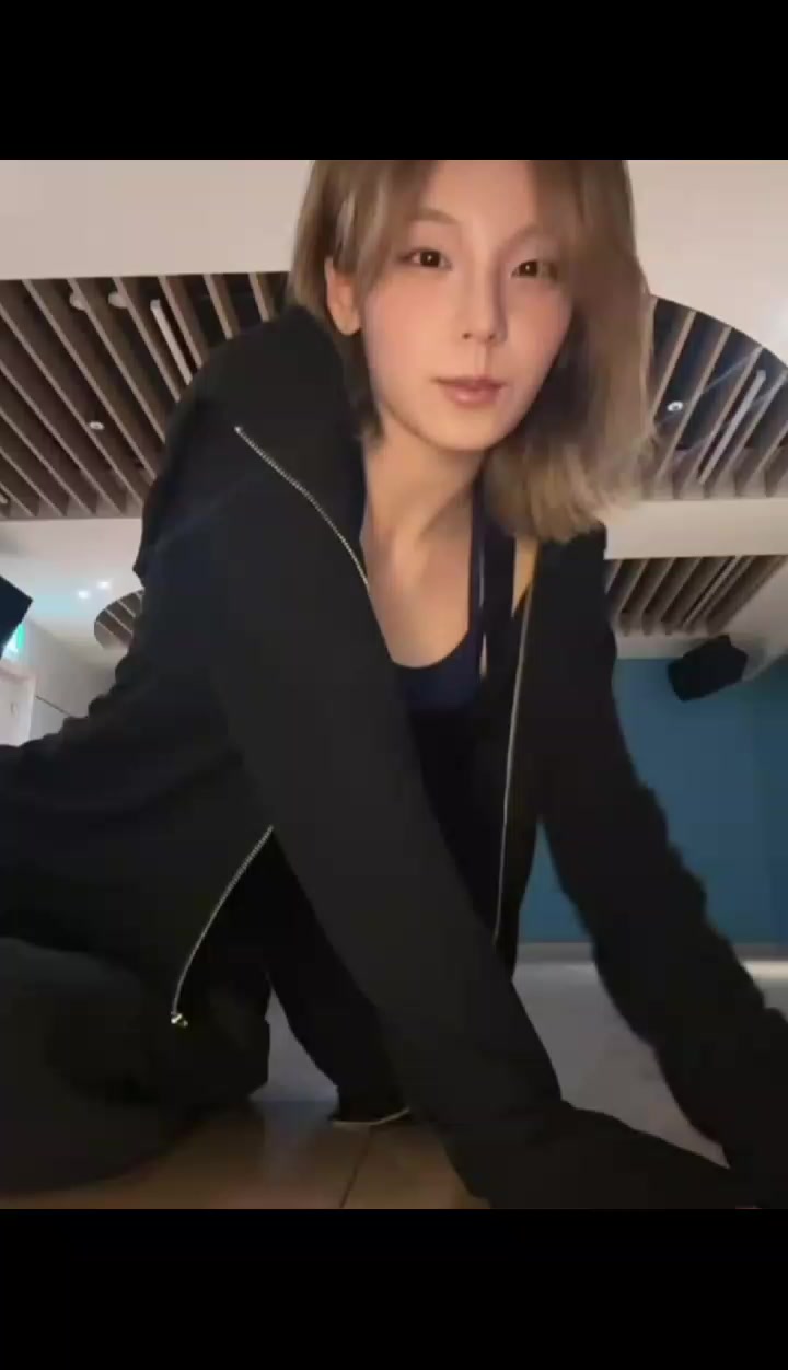 @🖤.