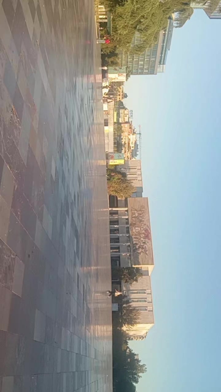 @Xhulio.Cela.