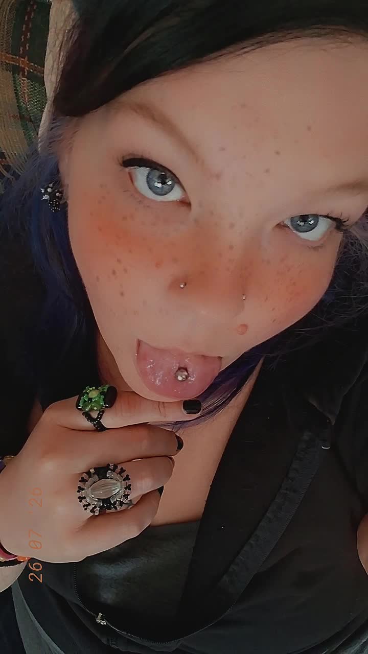 @Bitchin'Skittlez420