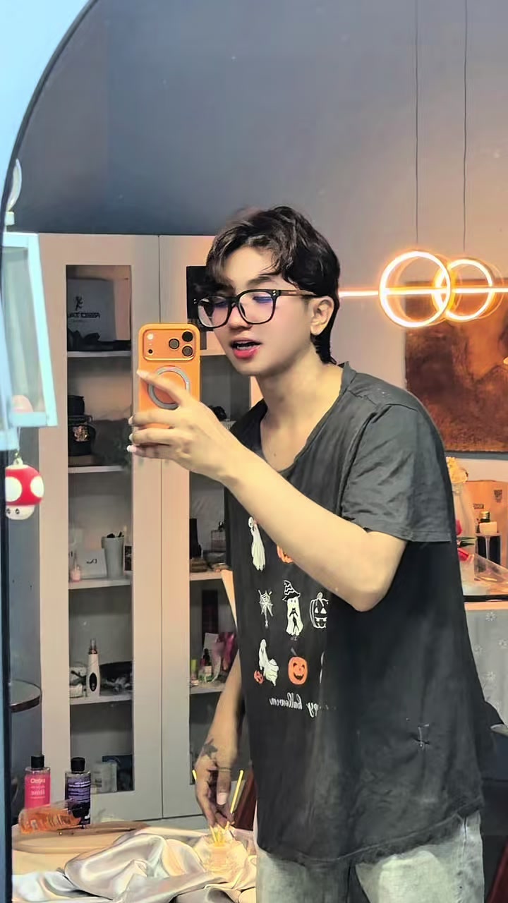 @𝑴𝒂𝒉𝒆𝒆𝒓