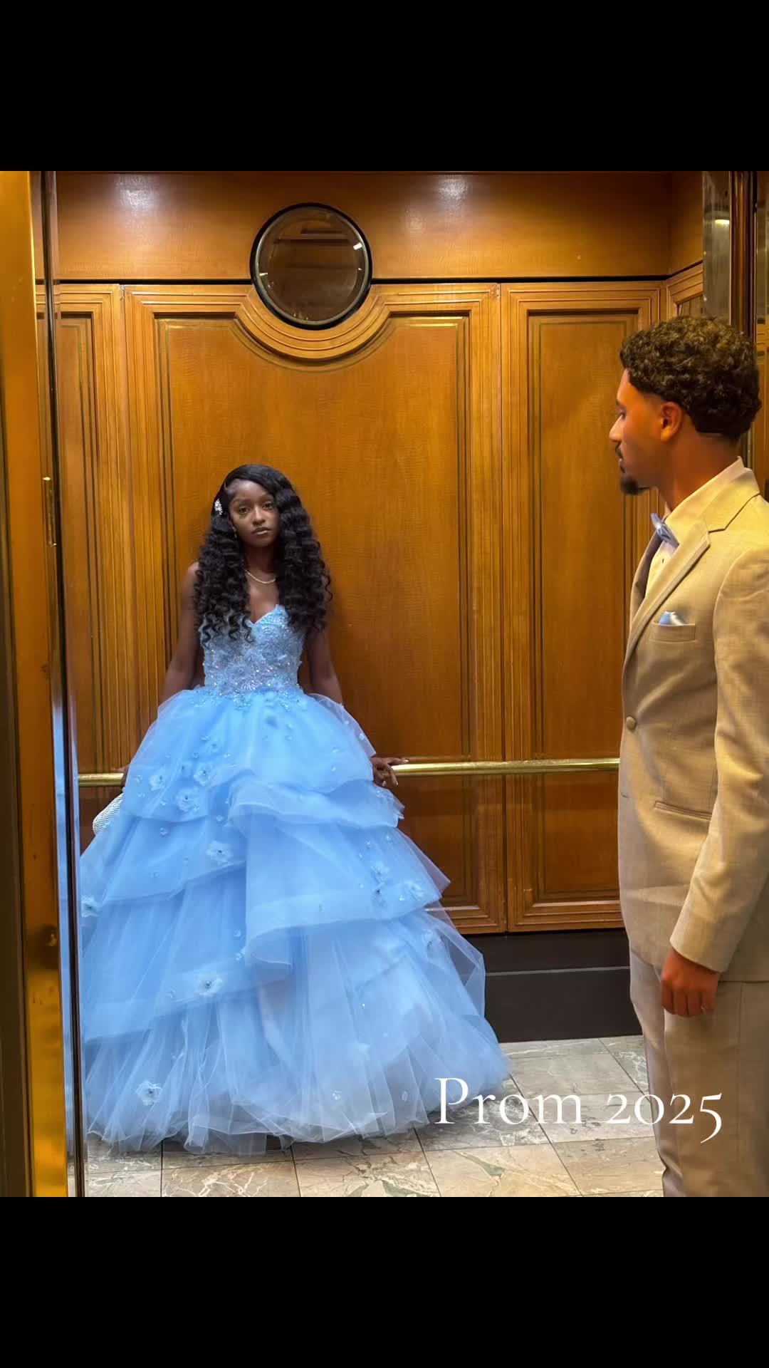 @LadyStrutGowns