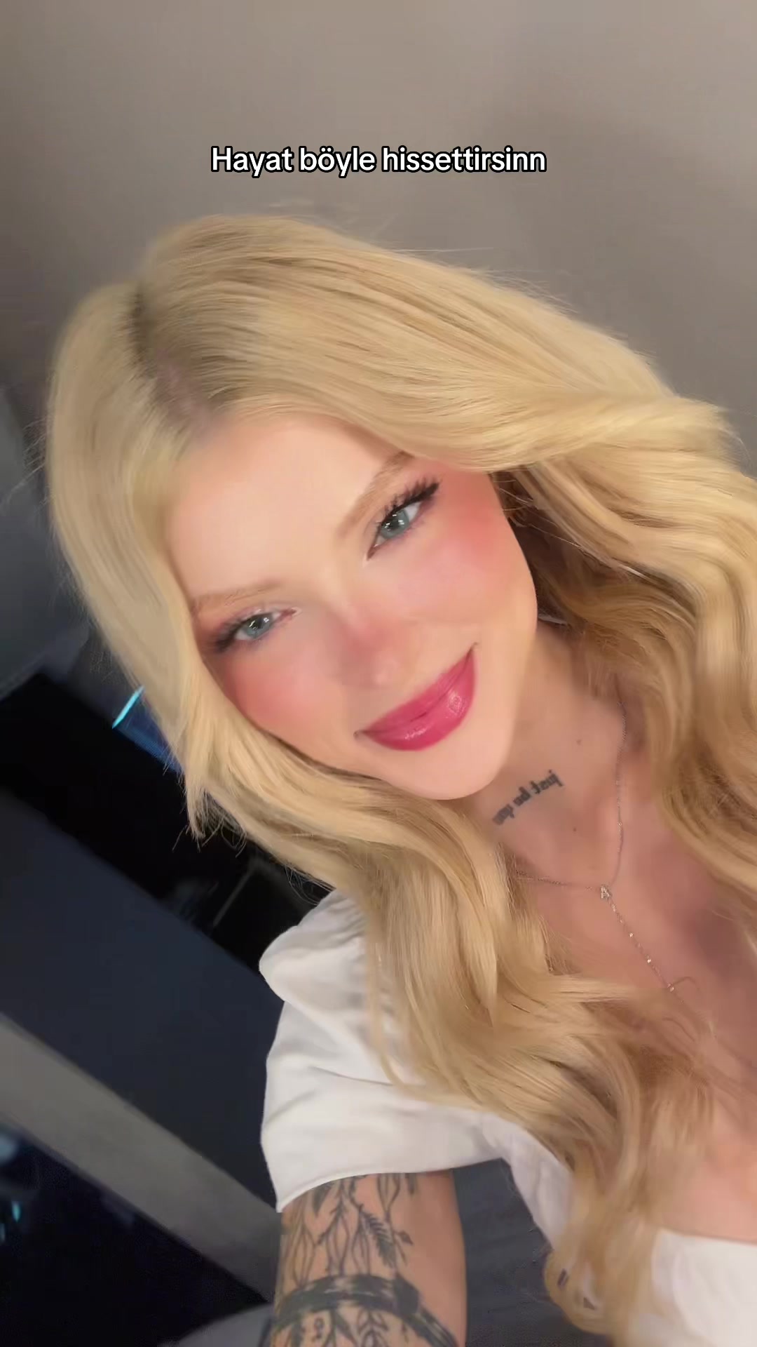@Ayşegül
