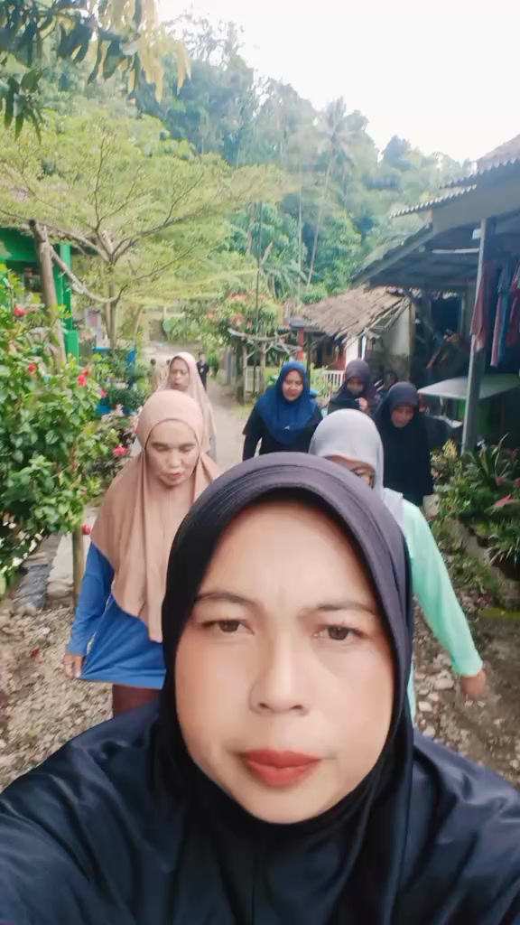 @Mom's Arya30