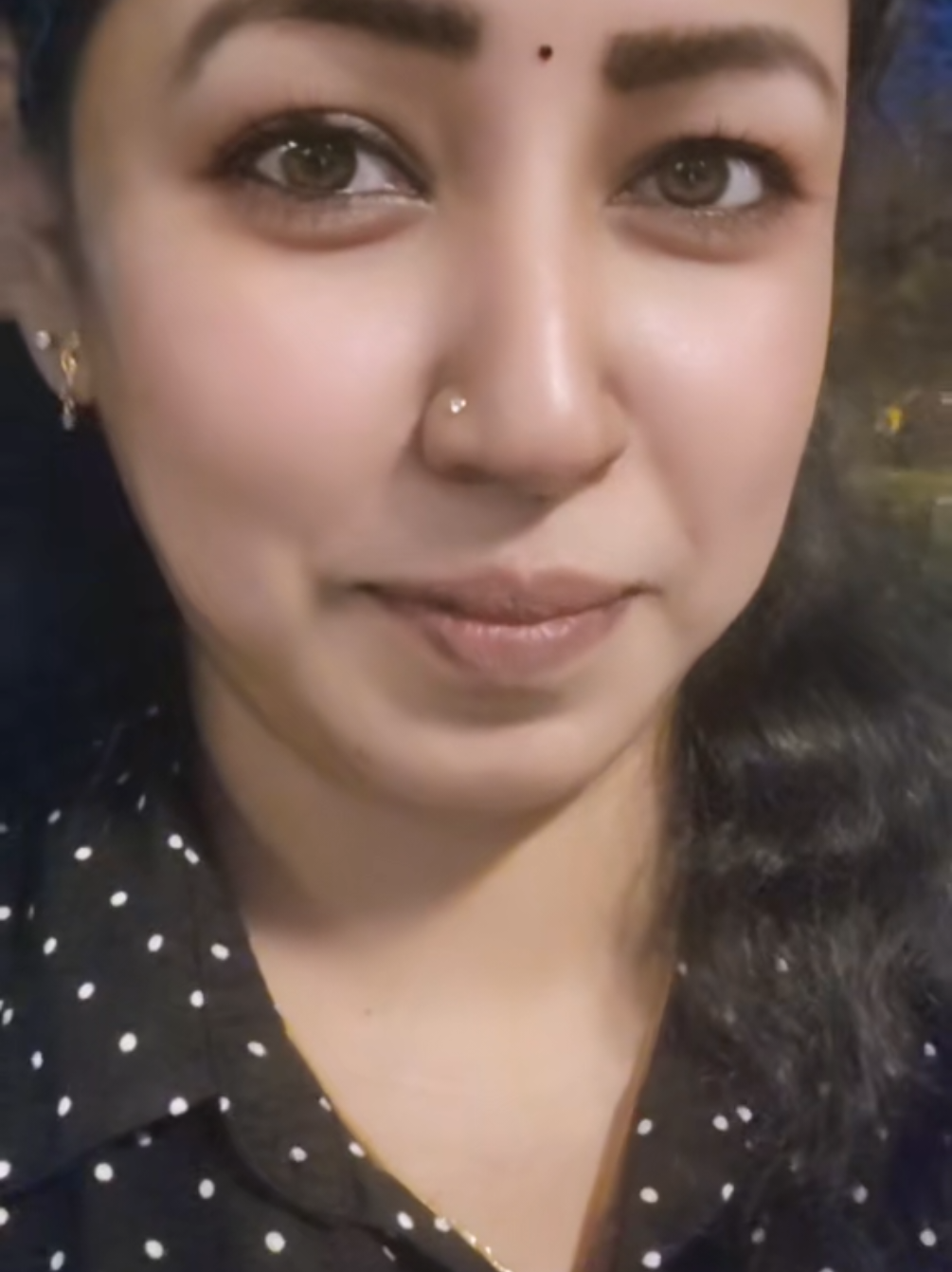 @KaraikudiPonnu_Leka