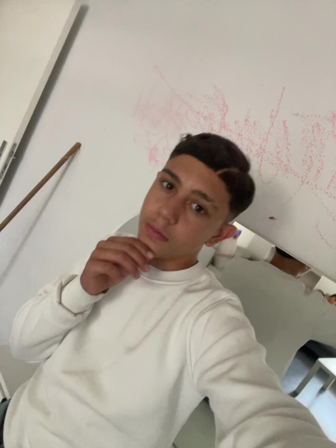 @M0o_ngl