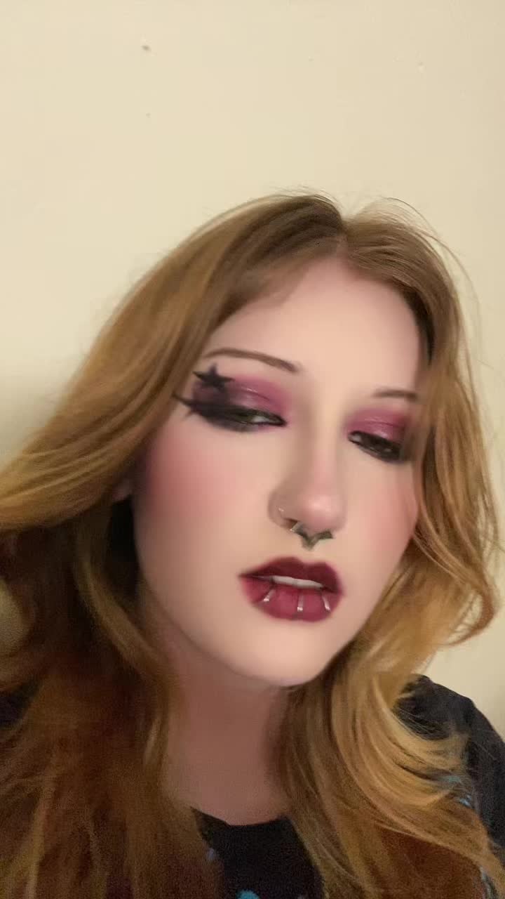 @vixeninvain