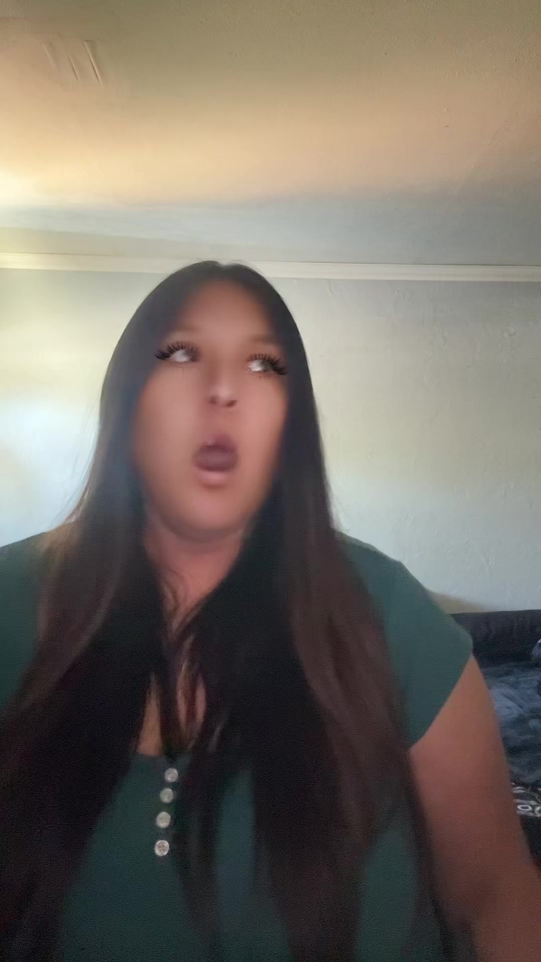 @louisawidehat1