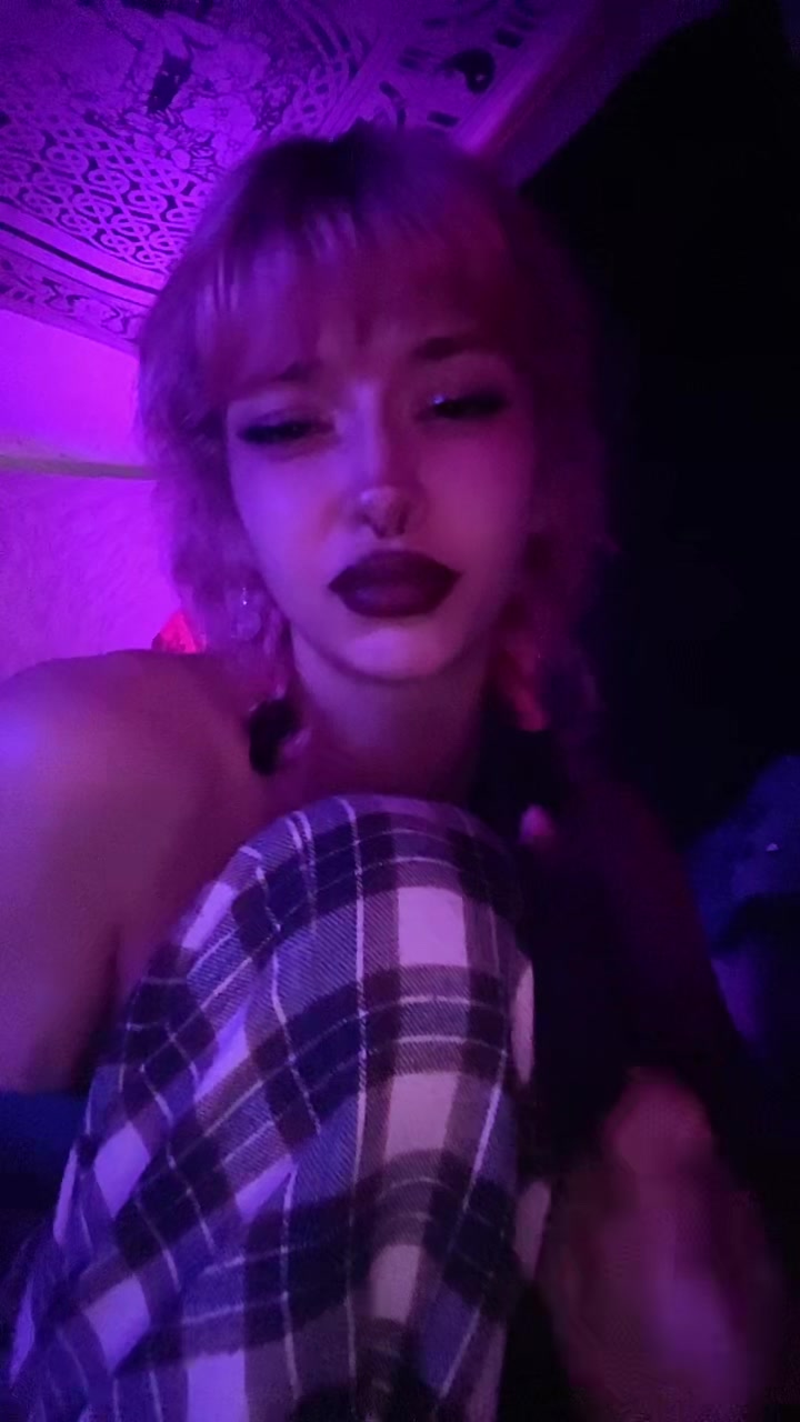 @avi