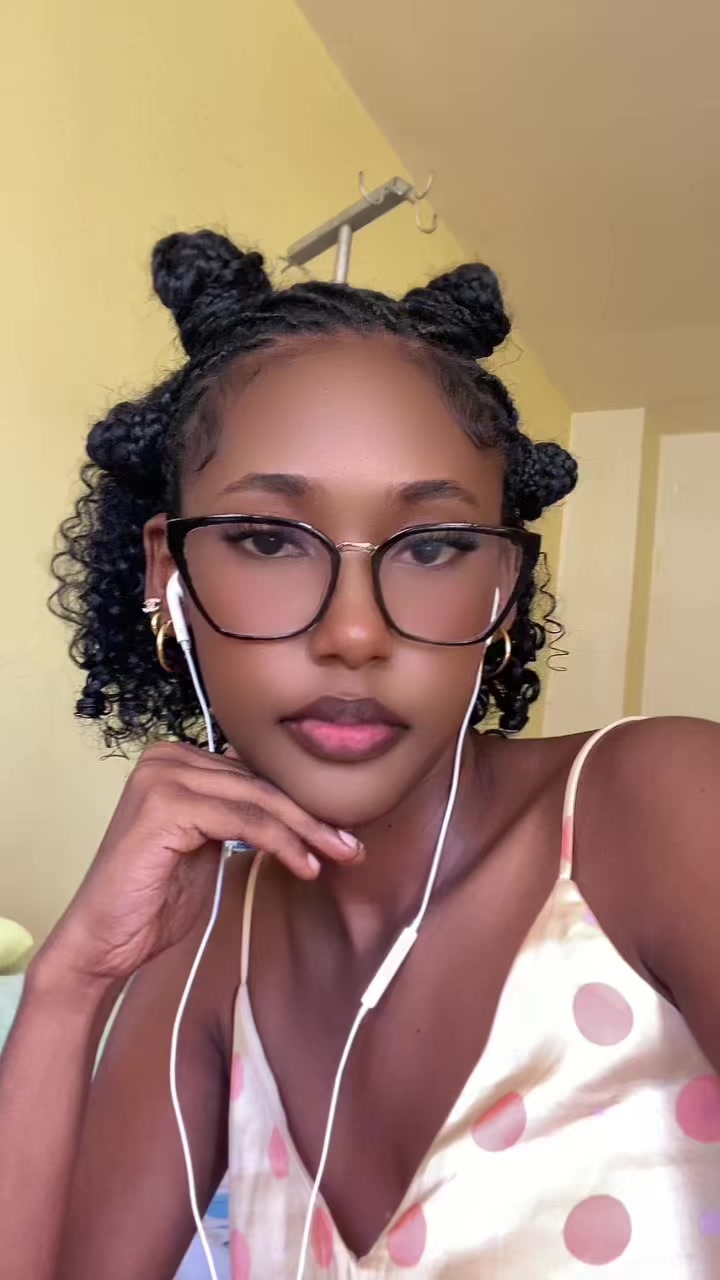 @Fa&iuml;cka 🇲🇬