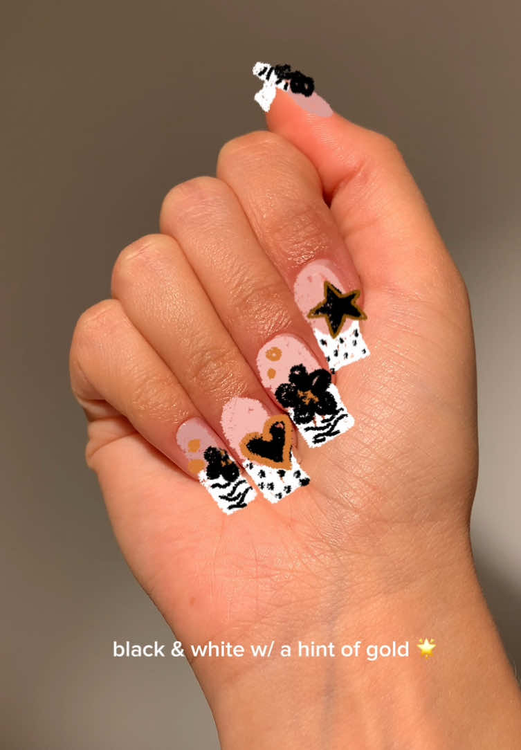 @denasnails ☆