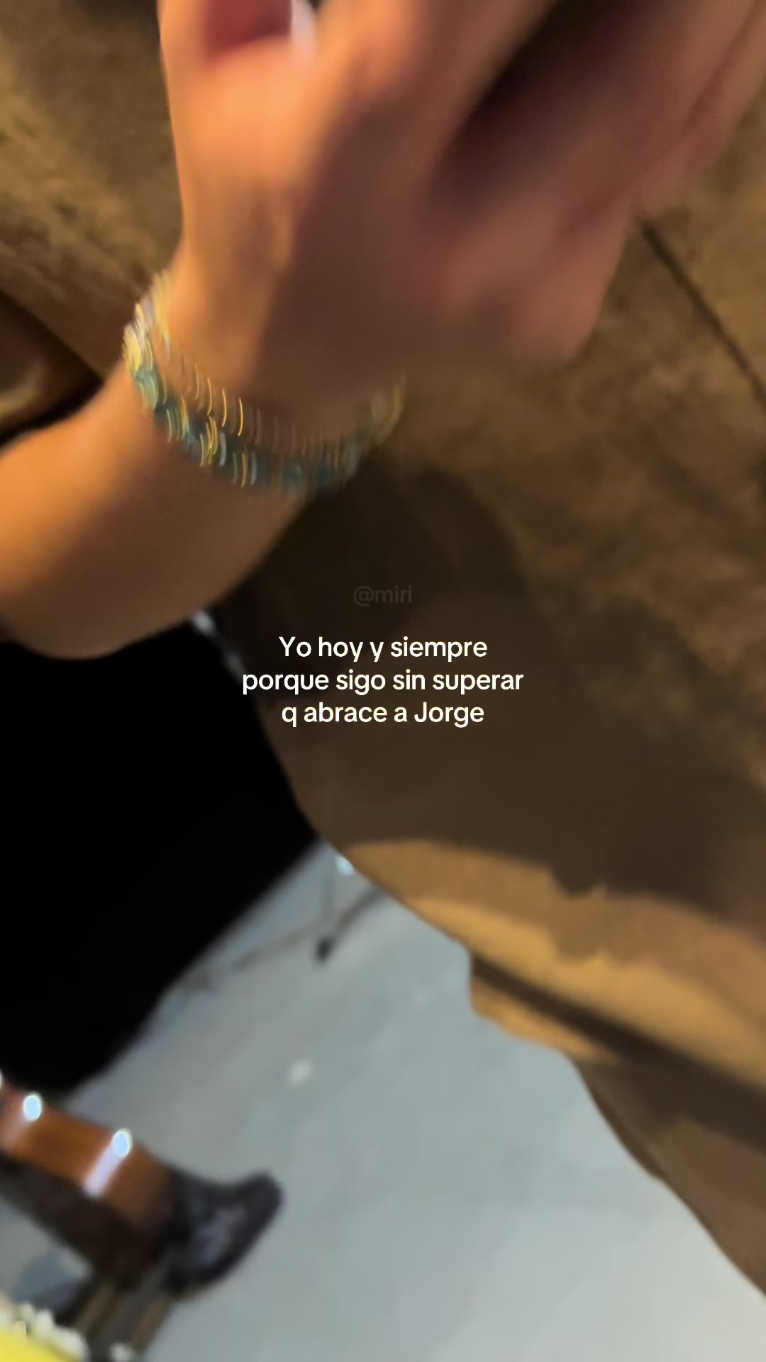 @𝘔𝘪𝘳𝘪 ఌ