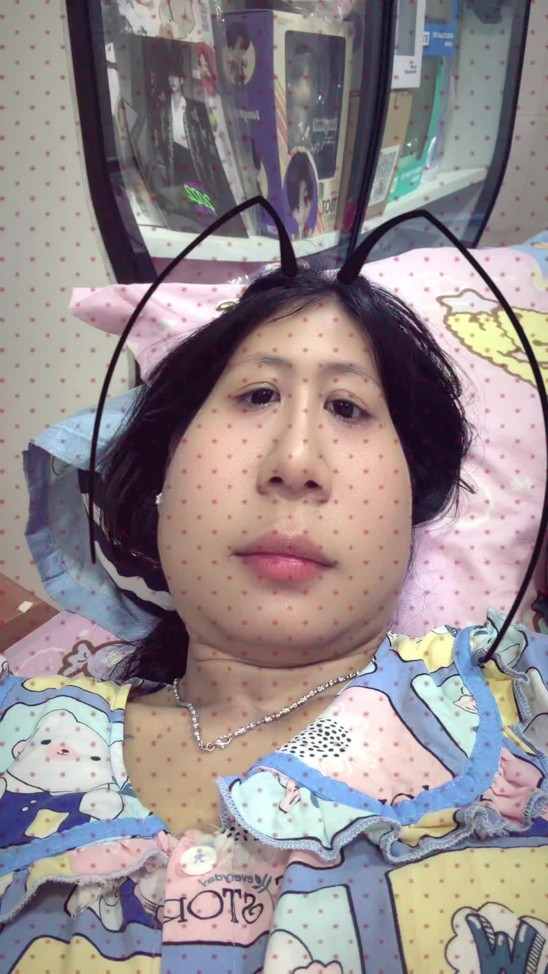 @Nu Nu Wai