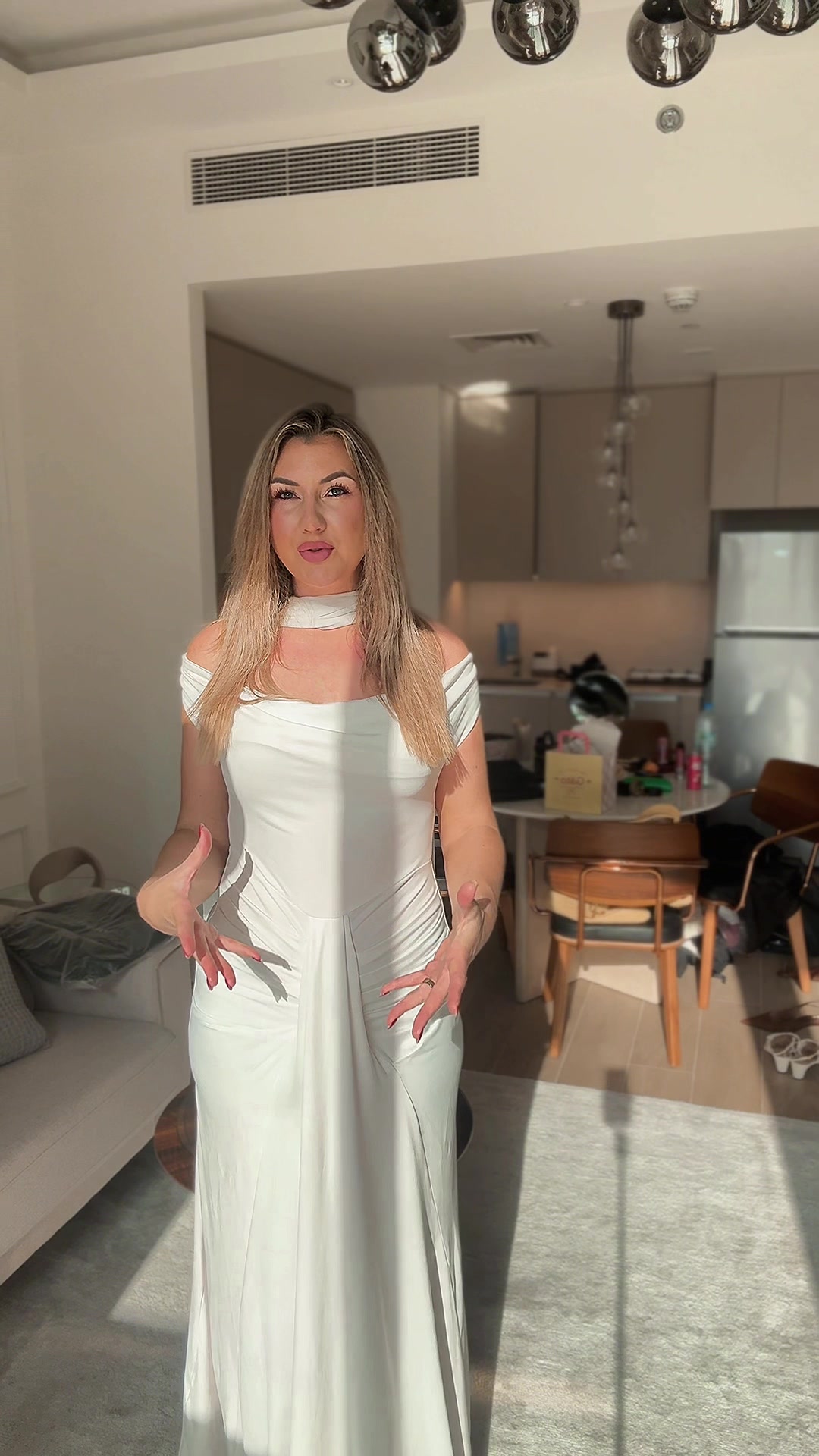 @kristinathrills