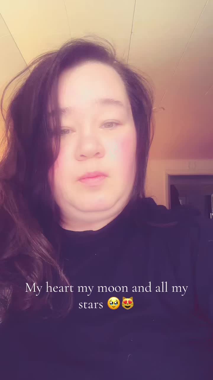 @TheGirlWithHer_CUP