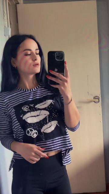 @Svetlana_Smaill0