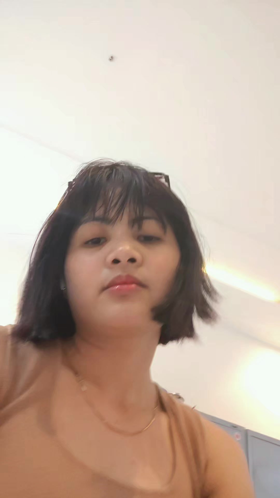 @leoniza