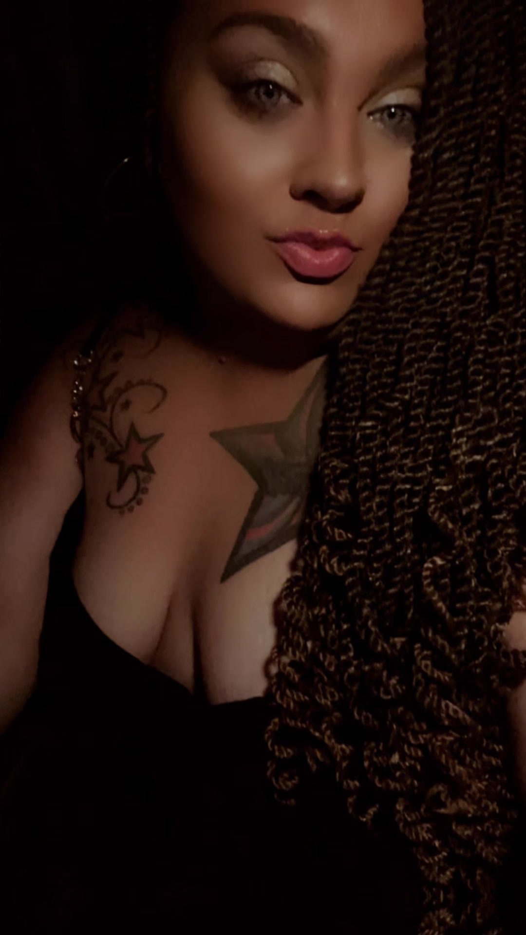 @memenicole901