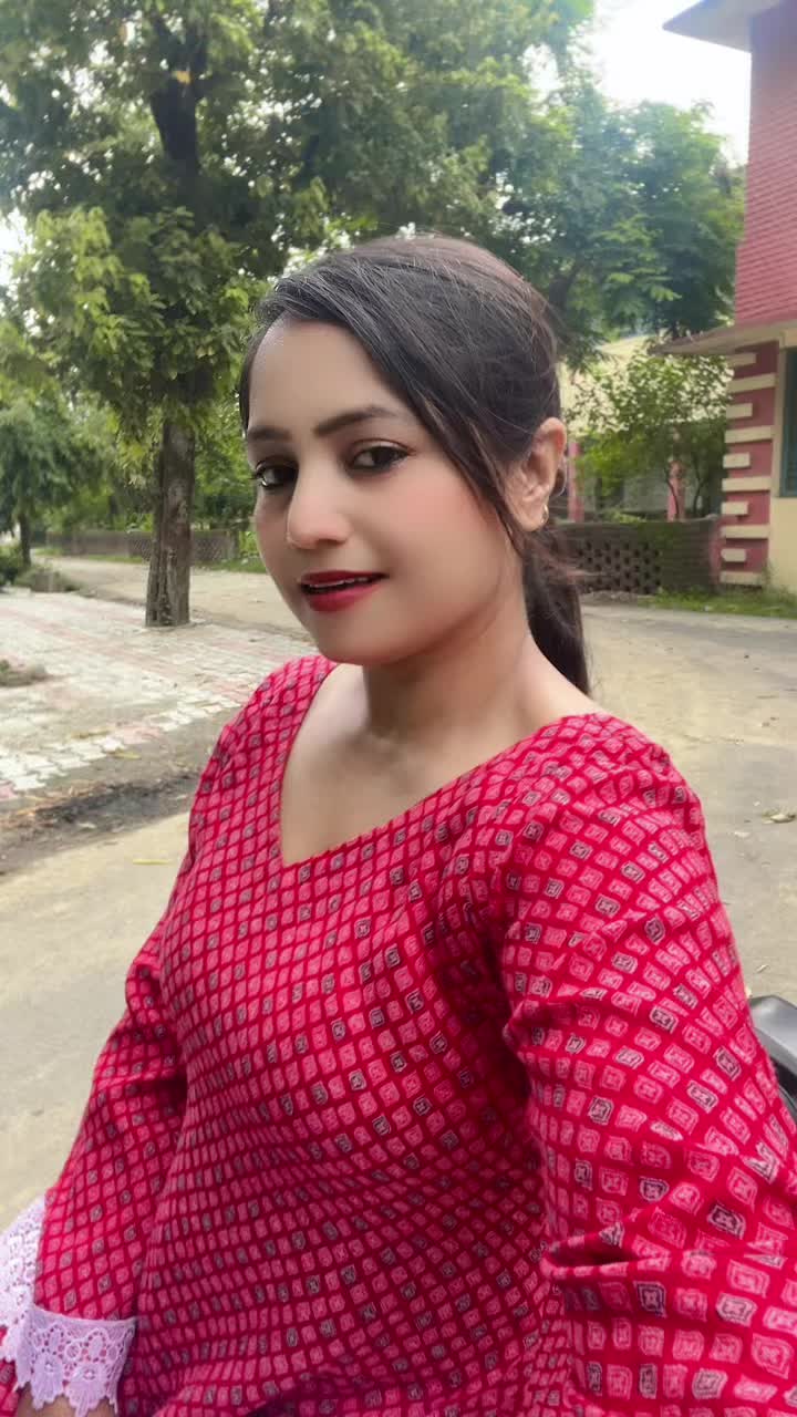 @Rambha Jha 👑