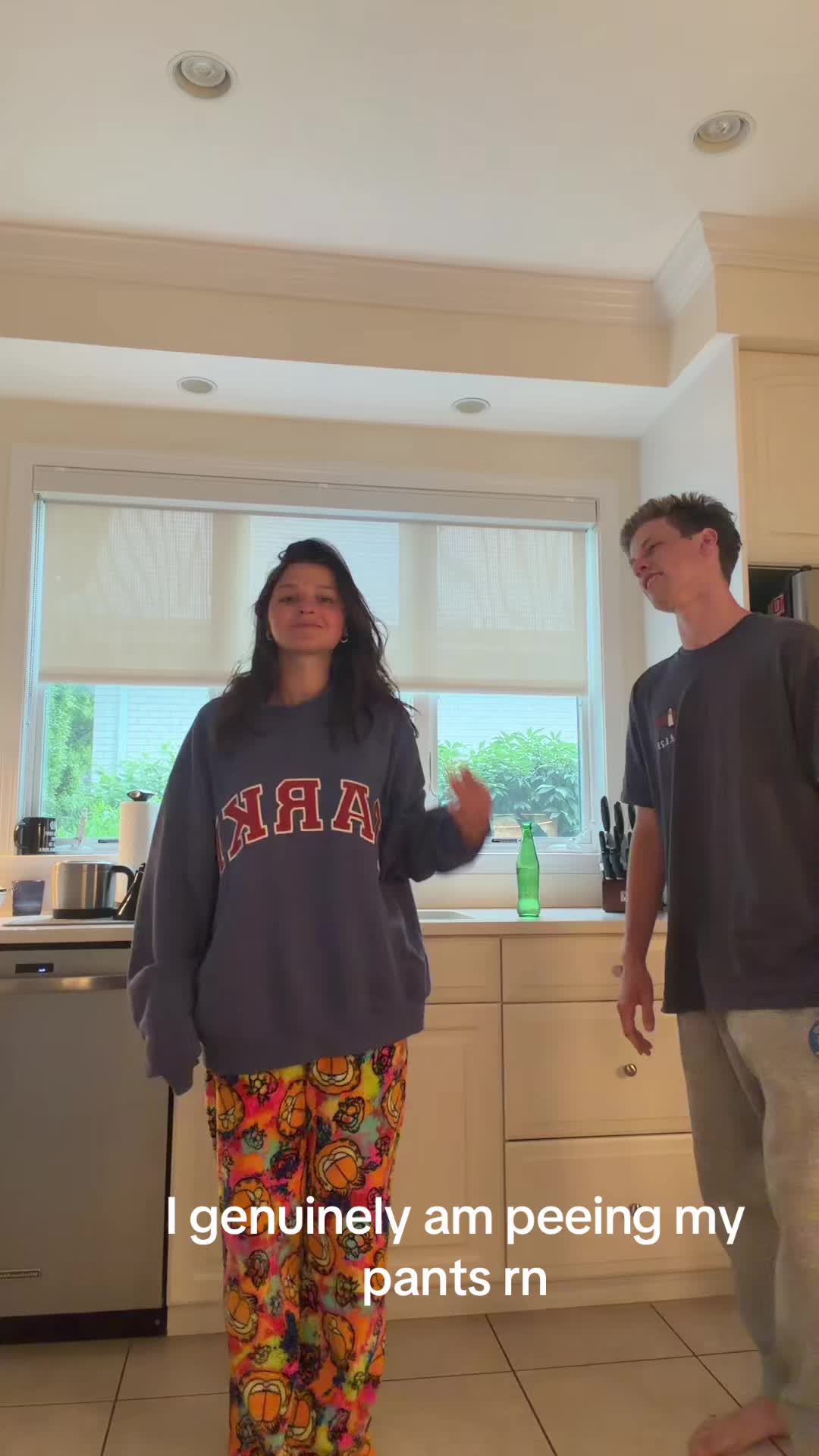 @elllalalalalala