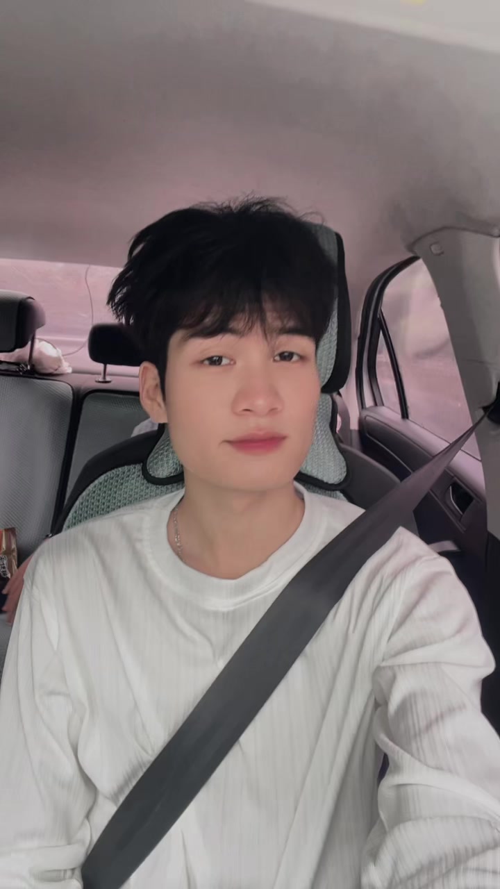 @Nghi&ecirc;m lốppp trưởng