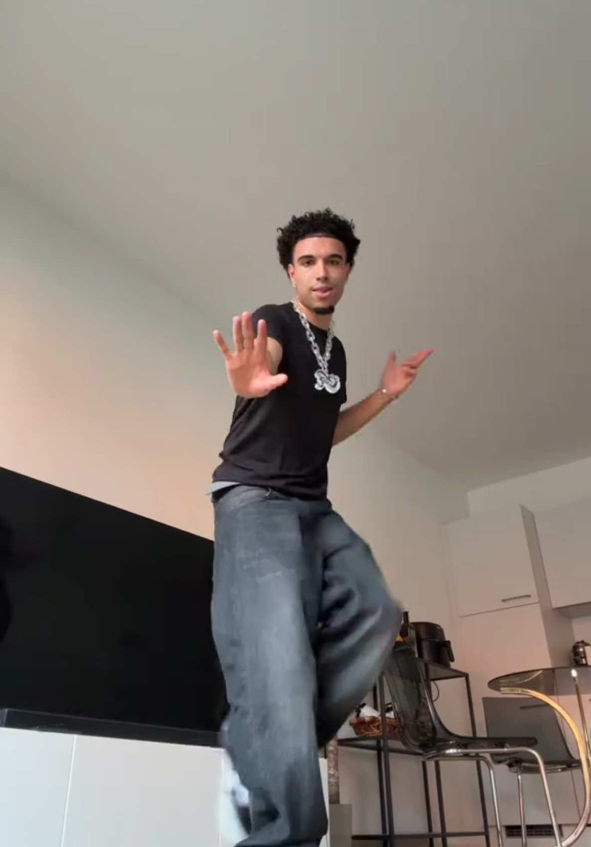 @Eli💫