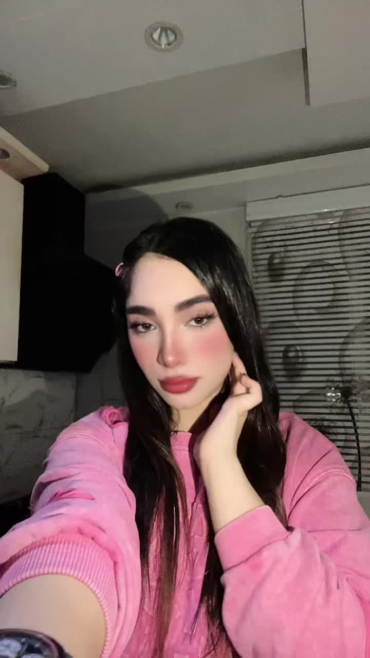 @🦋