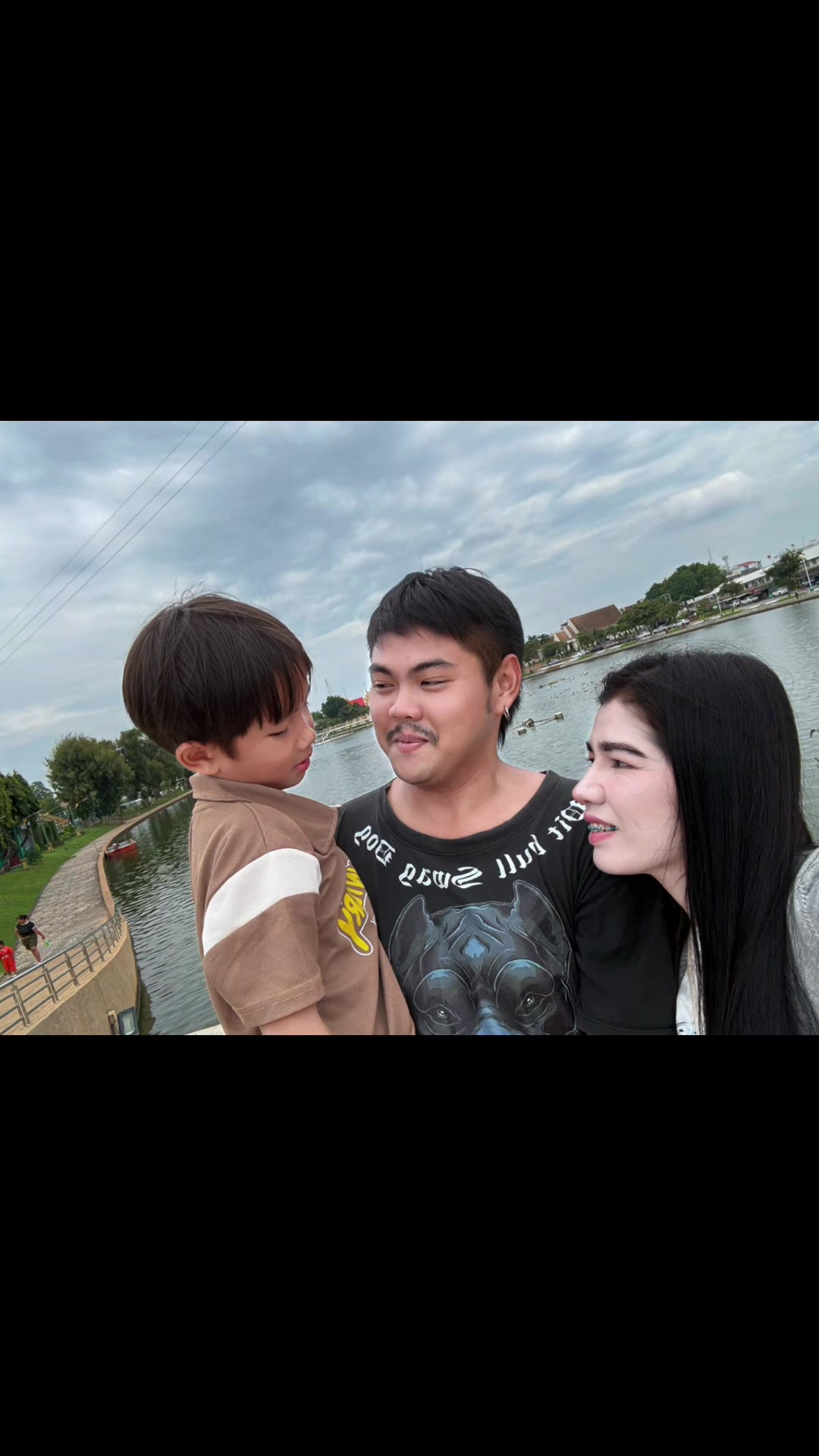 @FB วิชญาพร บุญจอง