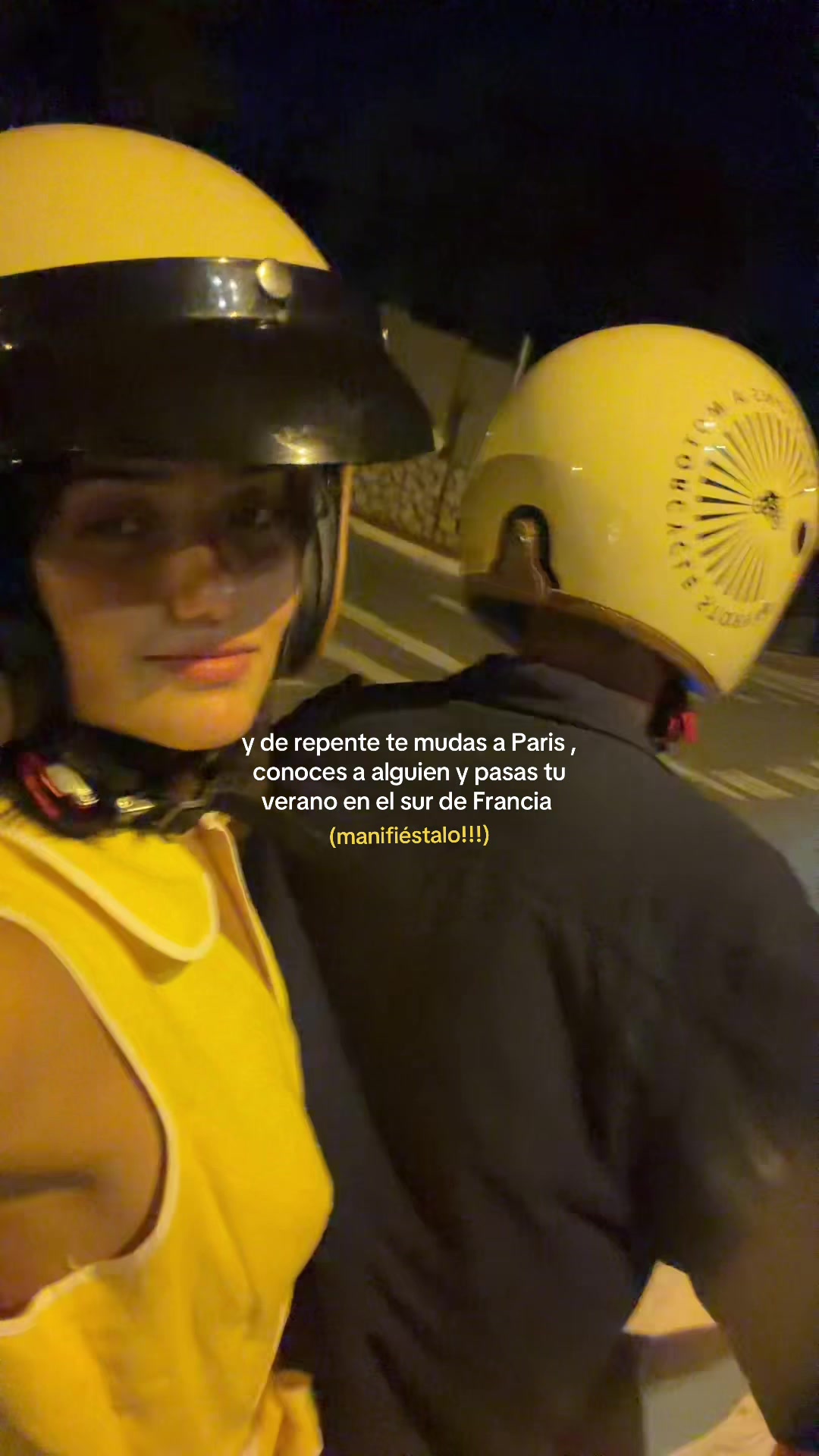 @Mónica