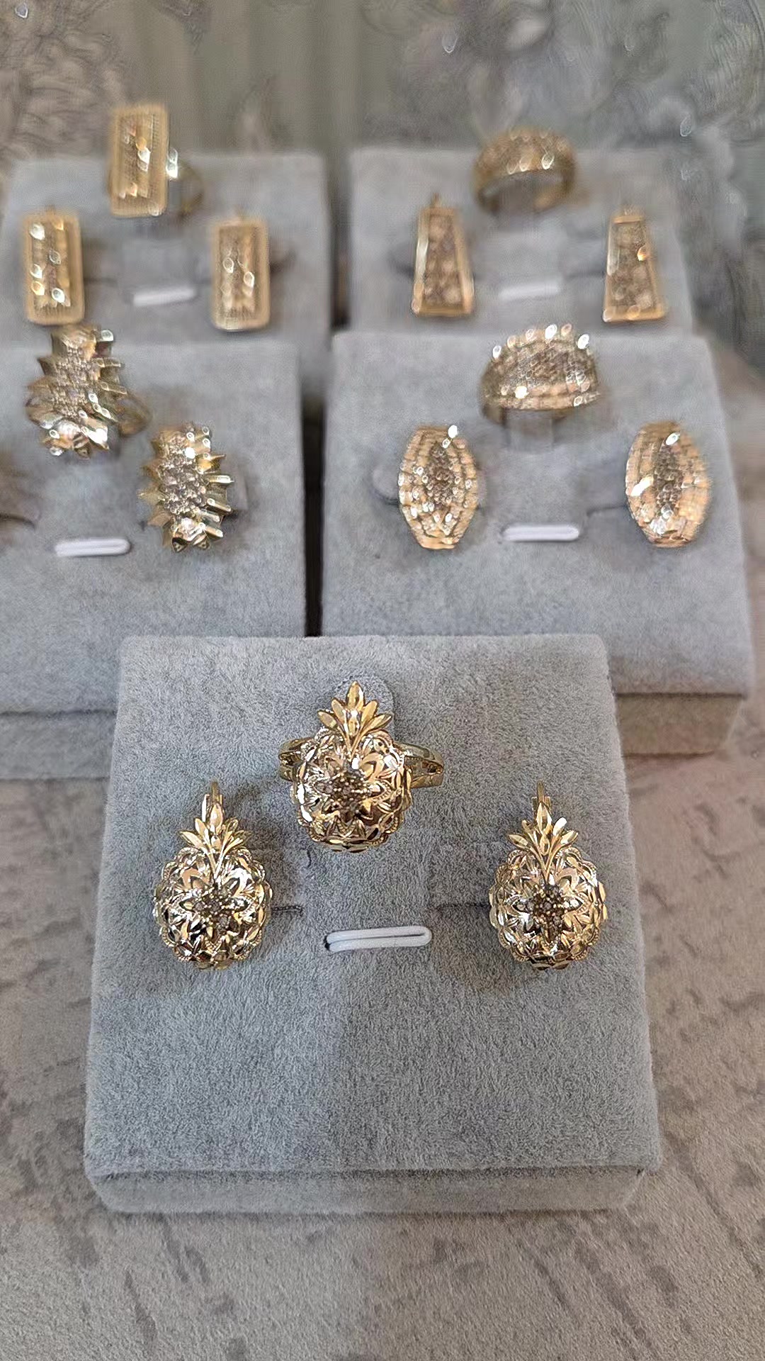 @Jennetgoldshop