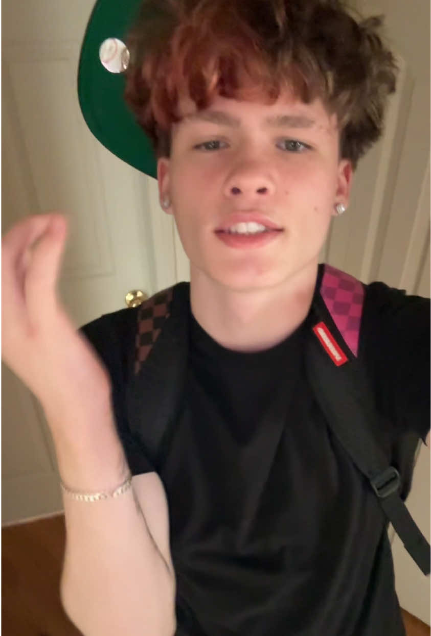 @whiteboyjddd
