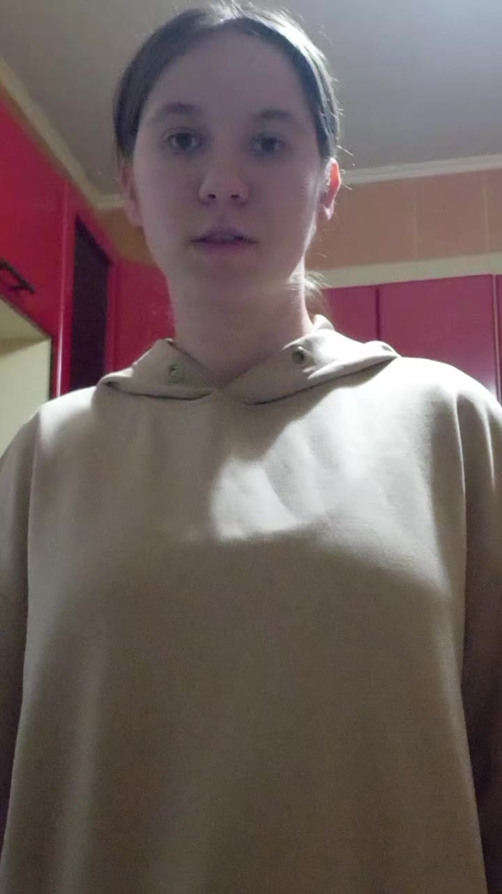 @Алинка брилькова