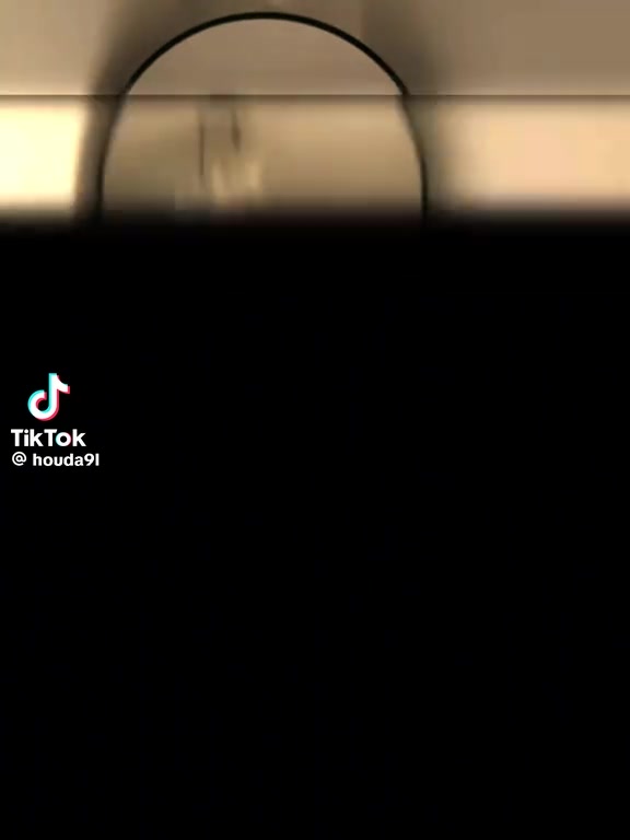 @ام يزون🧸🖤🌑