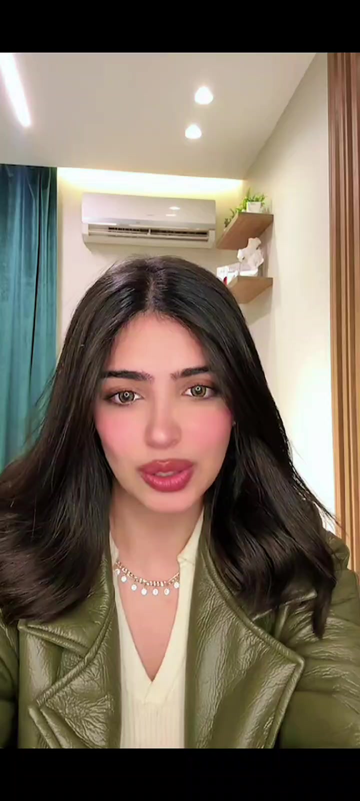 @SMILE🐼👑