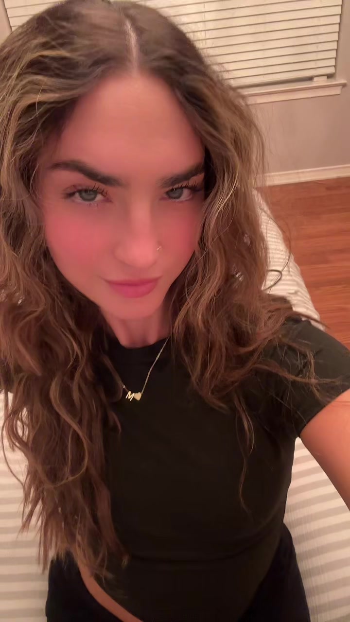 @madelyncclark