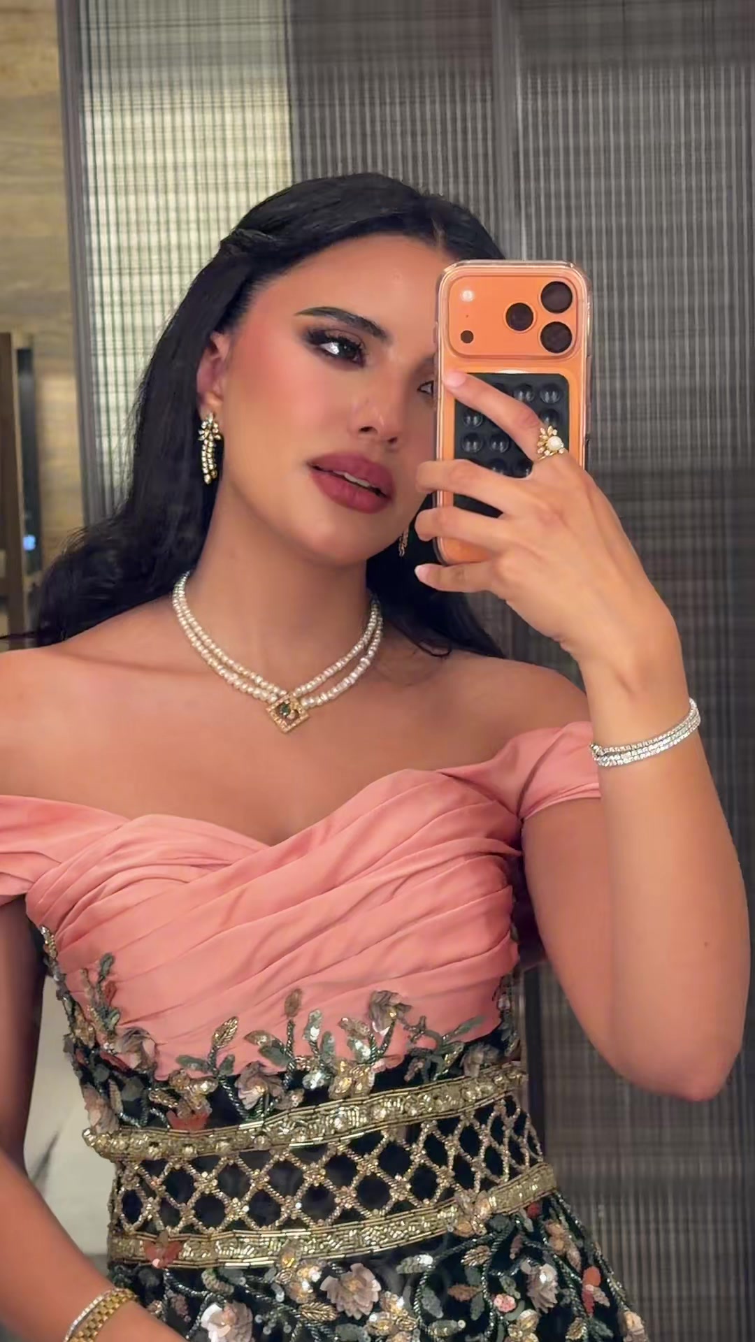 @Alanoud Alfallaj|العنود الفلاج