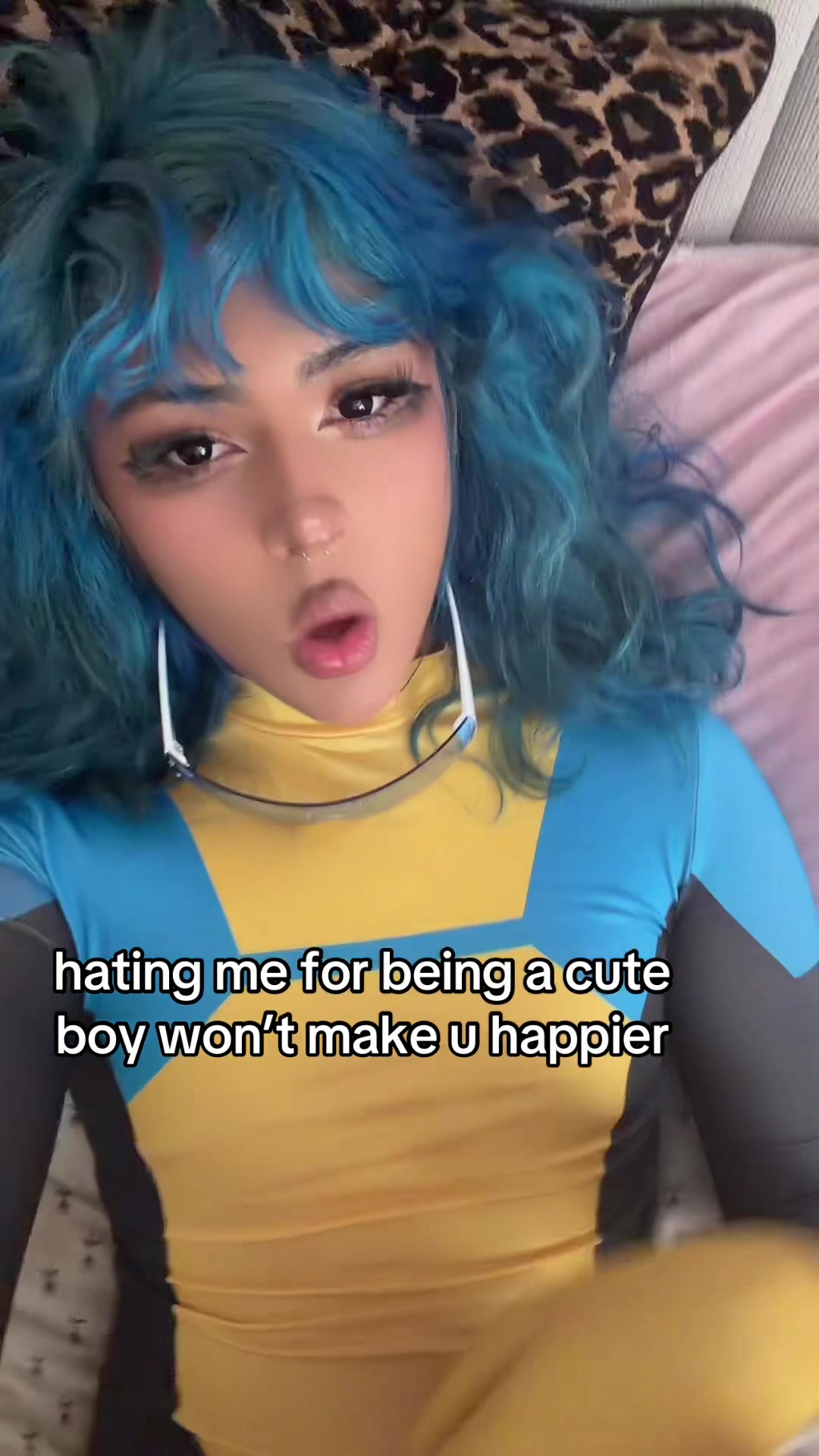 @mikeyndcheeze