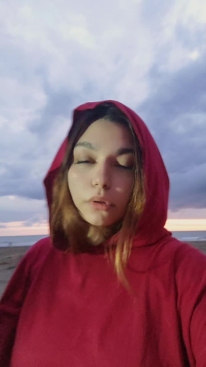 @moreenaaaaa