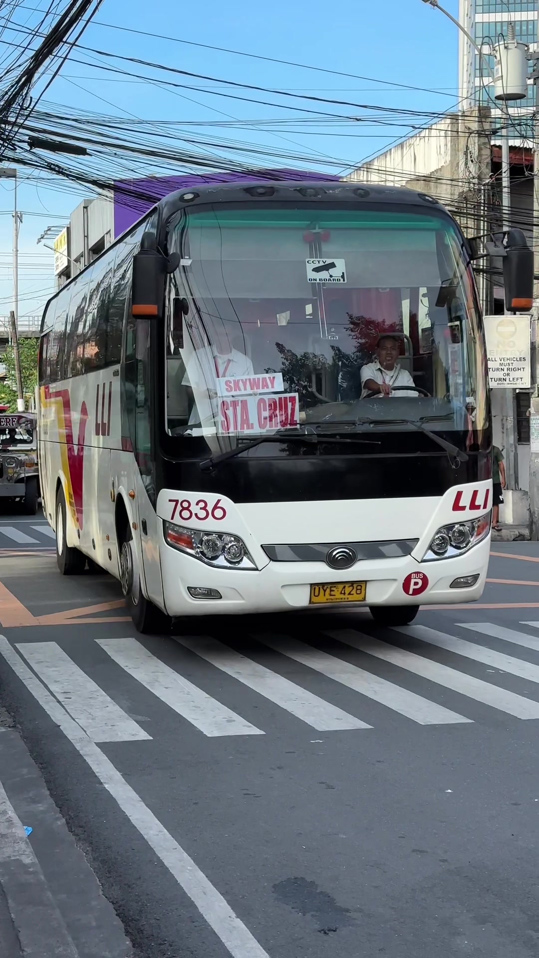 @Bus Spotter ln The Philipines