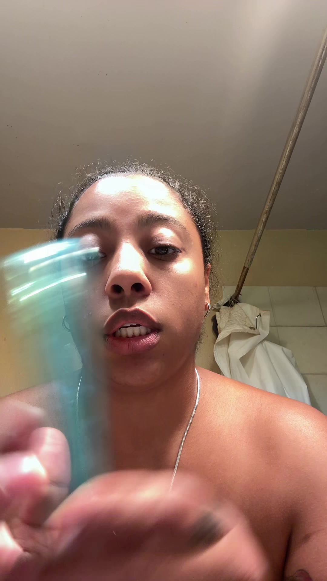 @QUEEN_W