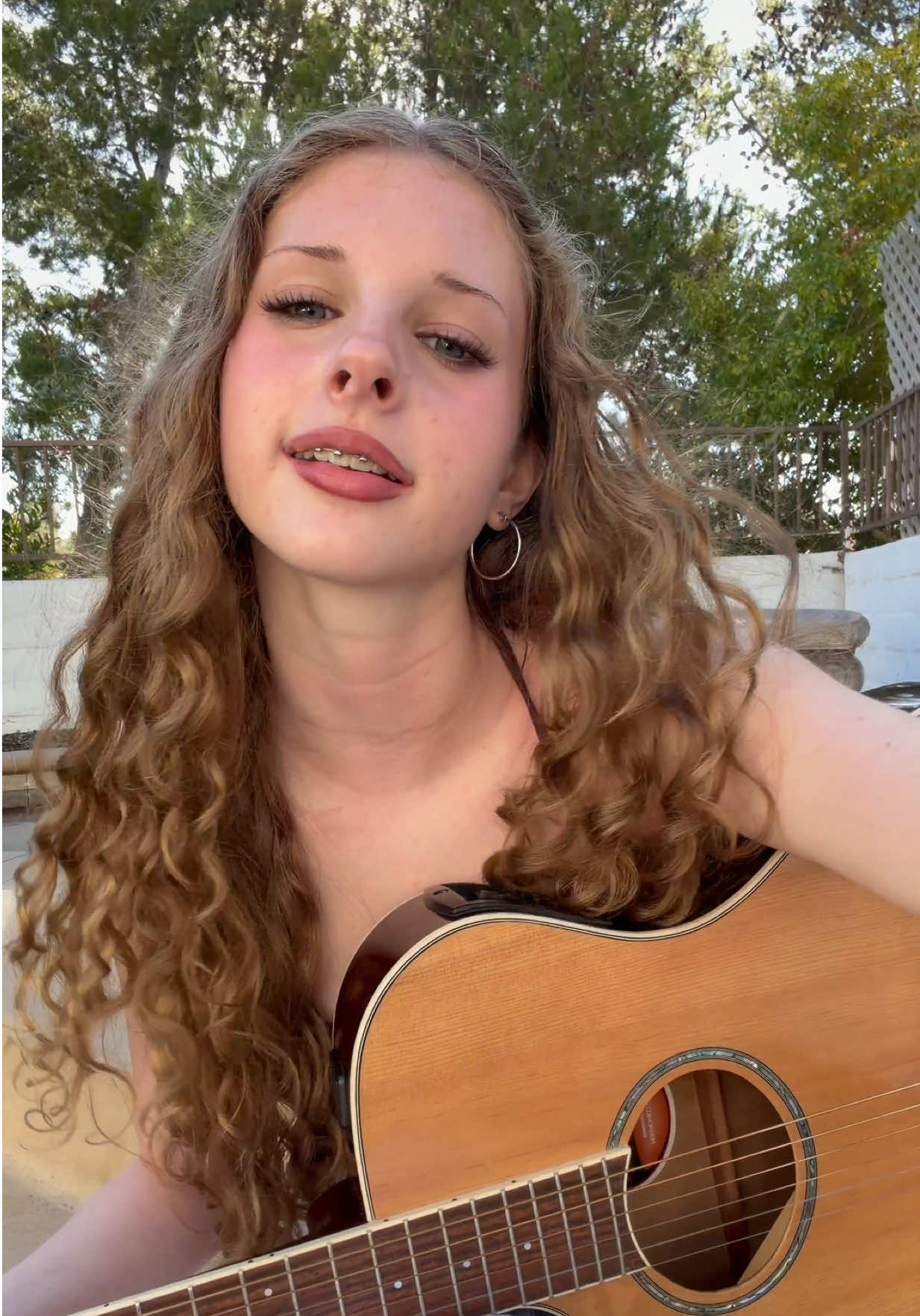 @sophieghosnsings