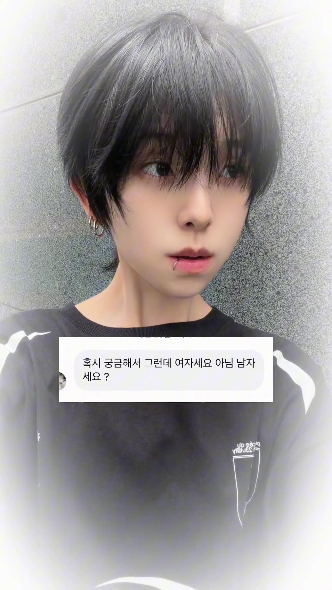 @정우경