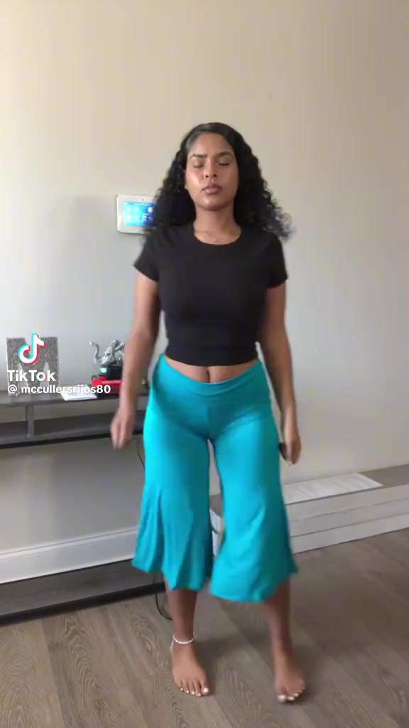@la chica traviesa