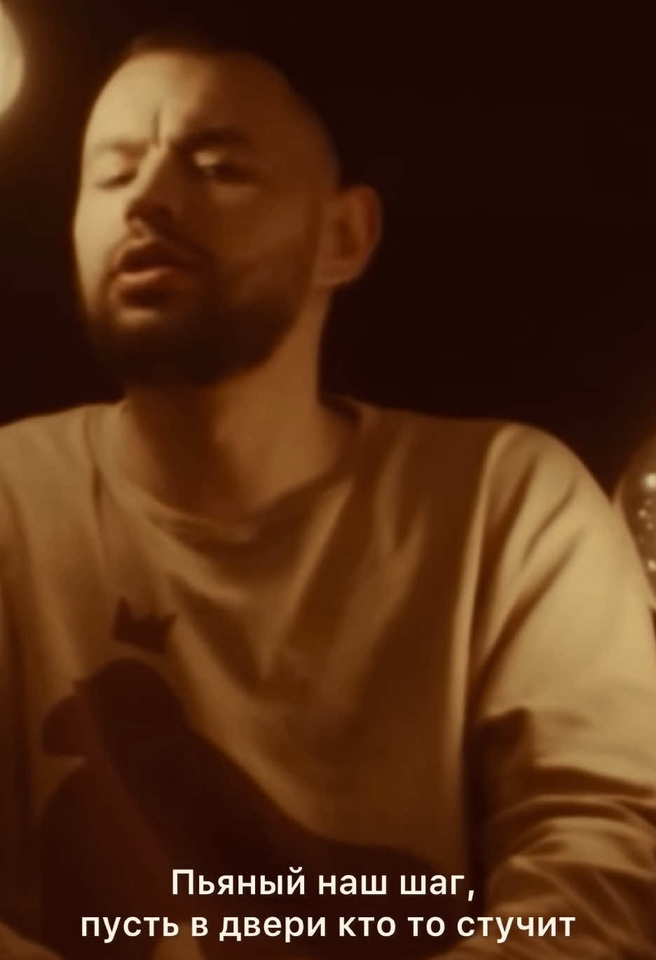 @♫