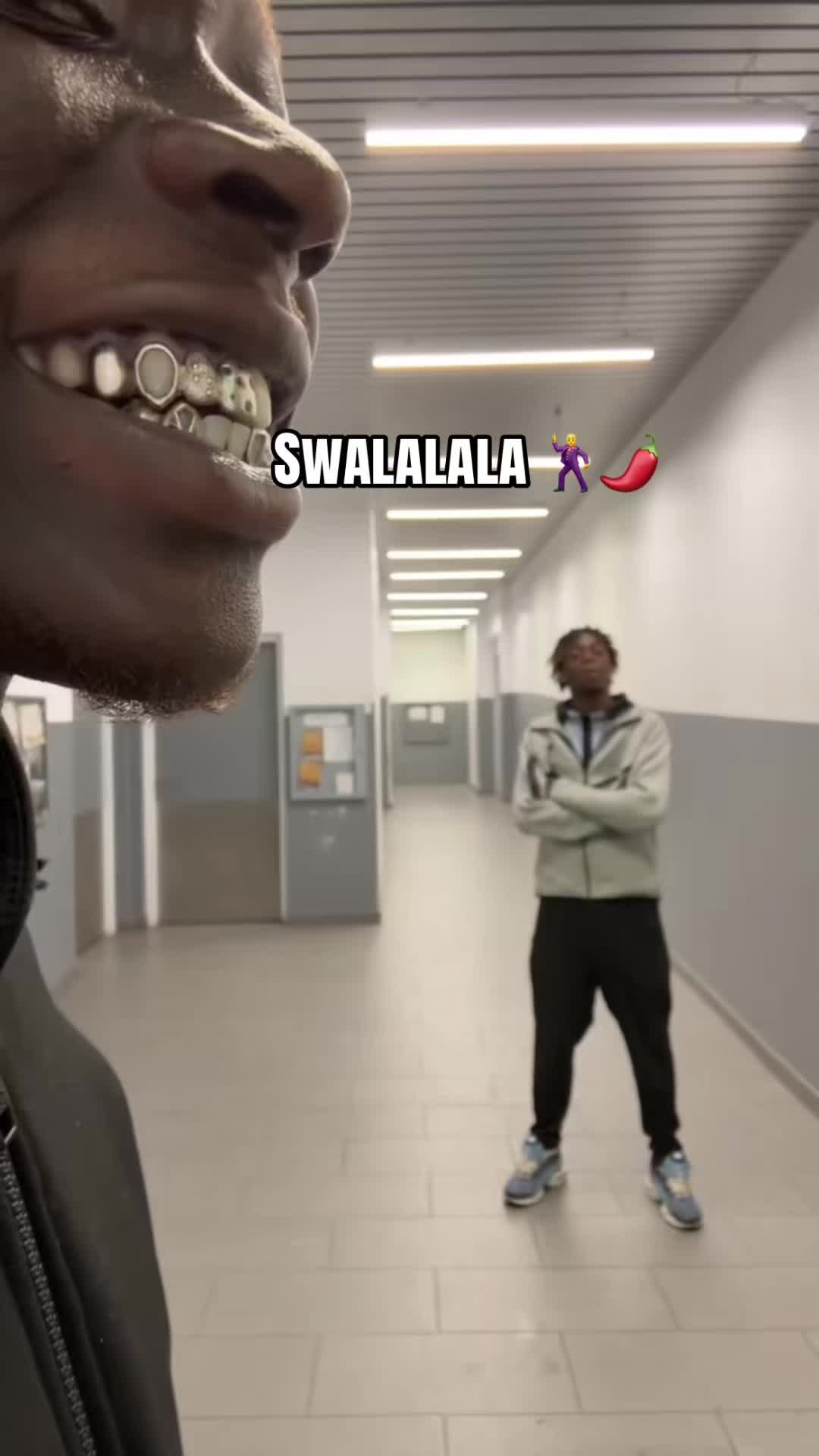 @ELG🚫
