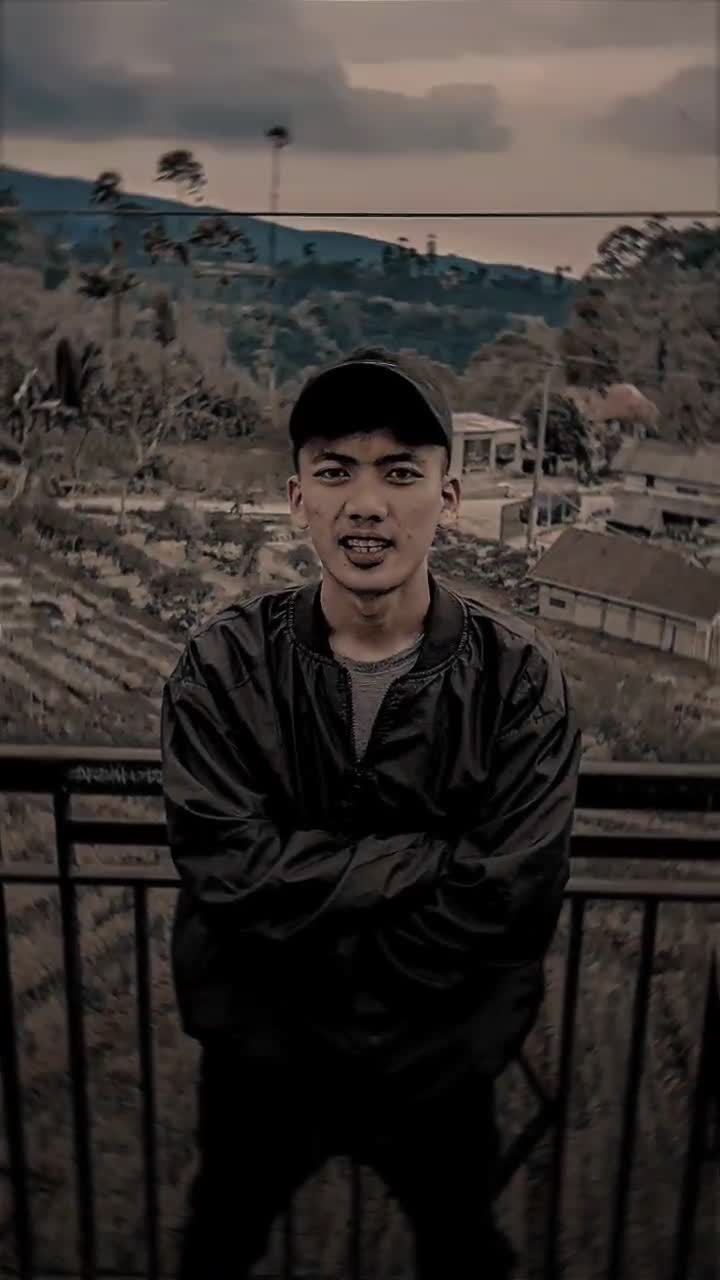 @YanHoree🦖