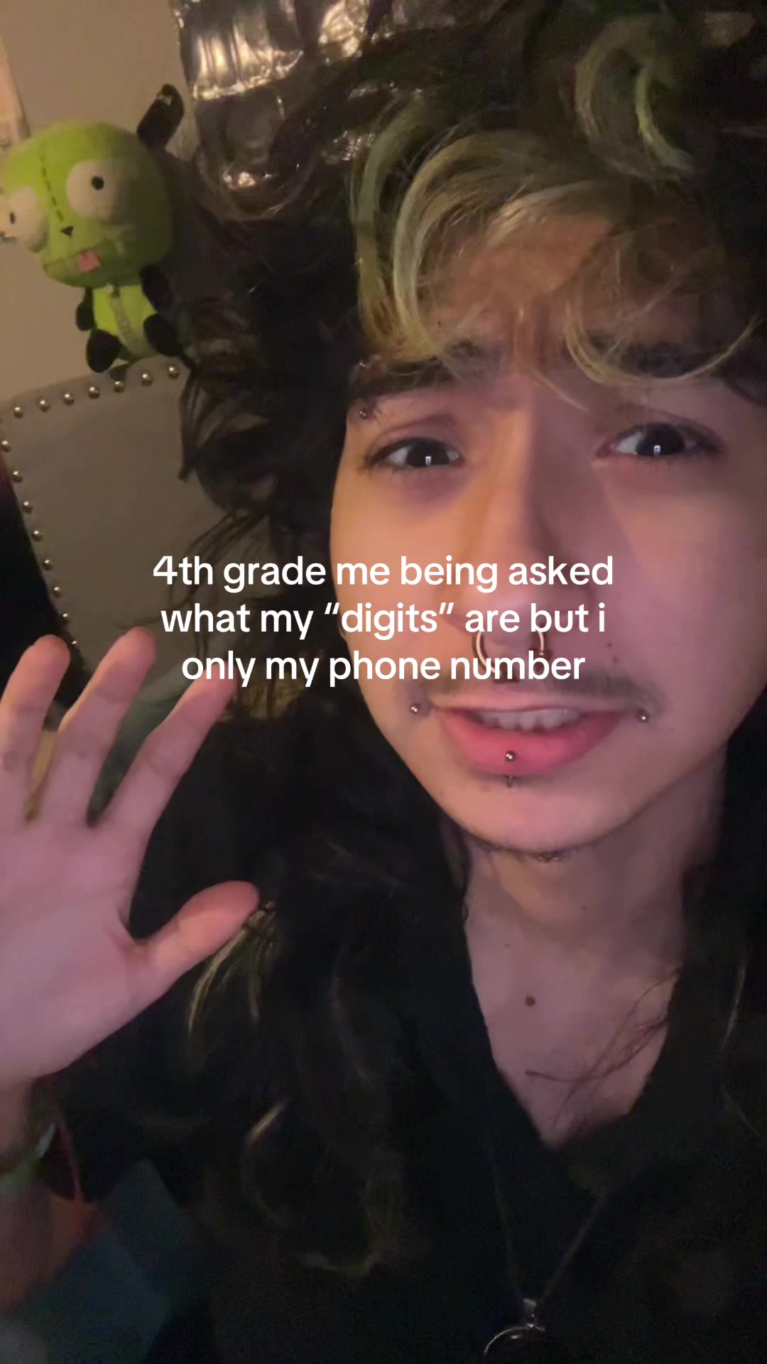 @anselll