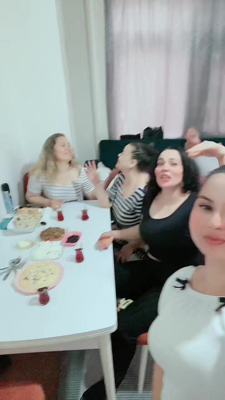 @G&uuml;laser🦋