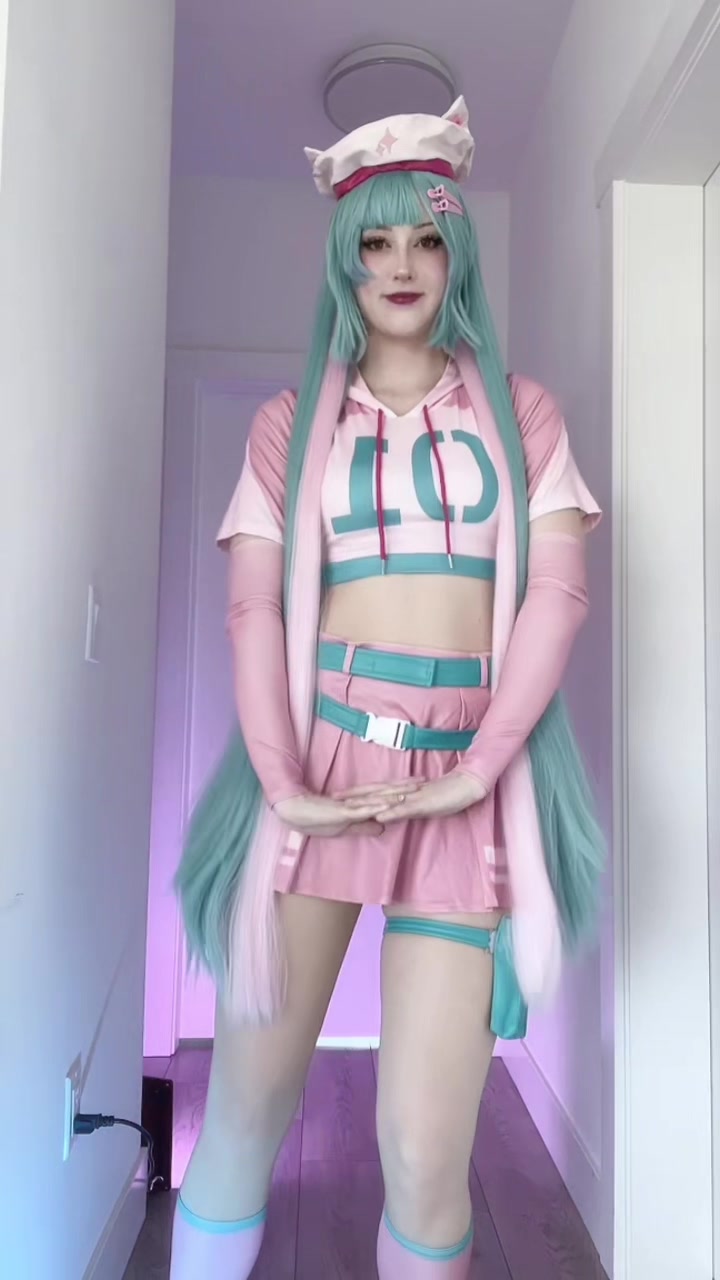 @iitsmekira