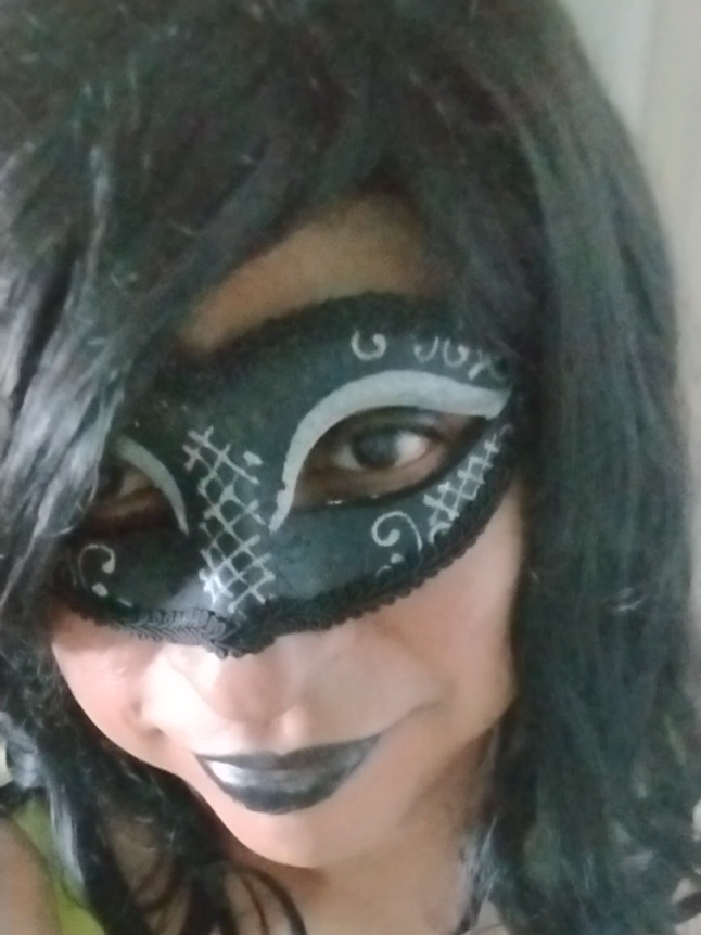@Crossdresser Veronica